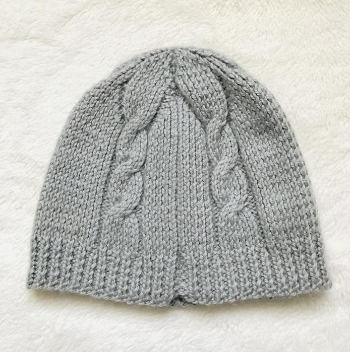 В'язаний зимовий сірий комплект шапка шарф і рукавиці handmade