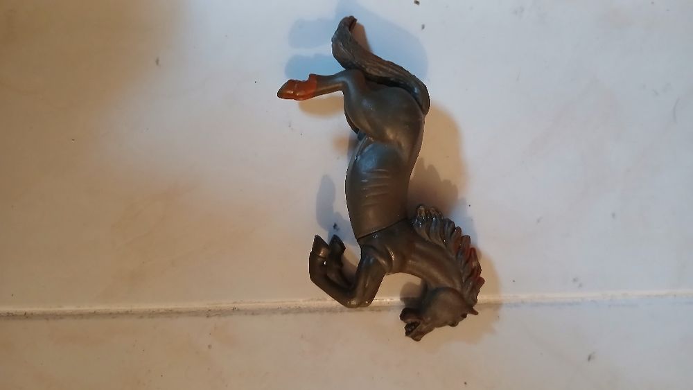 Brinquedo de Animais Cavalos/cabras diversos.