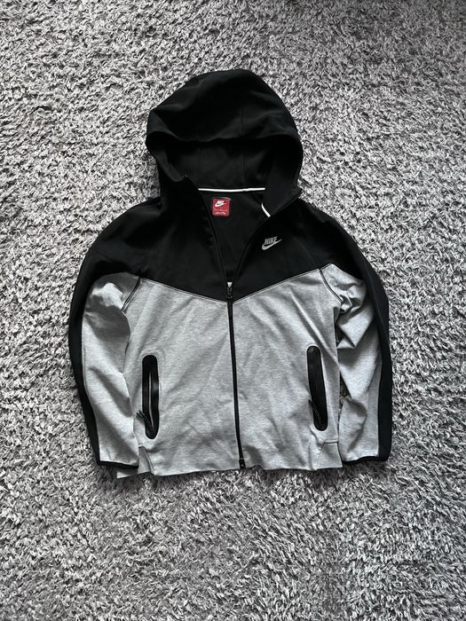 Кофта Nike tech fleece розмір М-Л