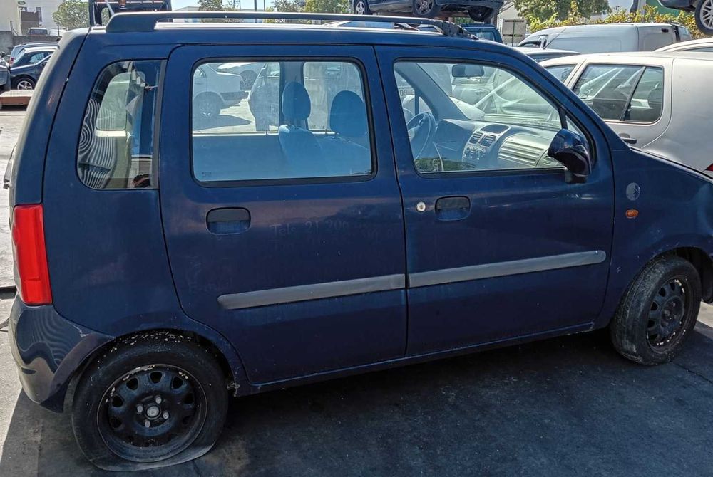 Opel Agila para peças
