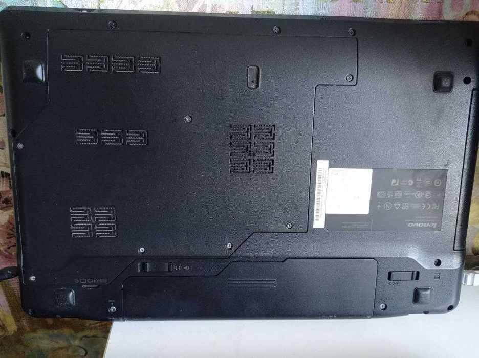 Ноутбук Lenovo Z570