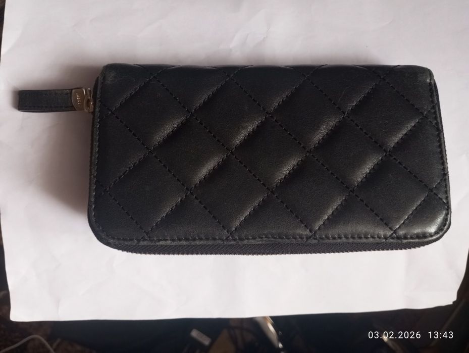 Гаманець шкіряний вмістовний