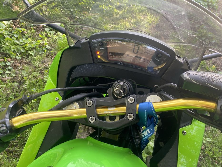 Kawasaki ER6F/EX650C/ninja