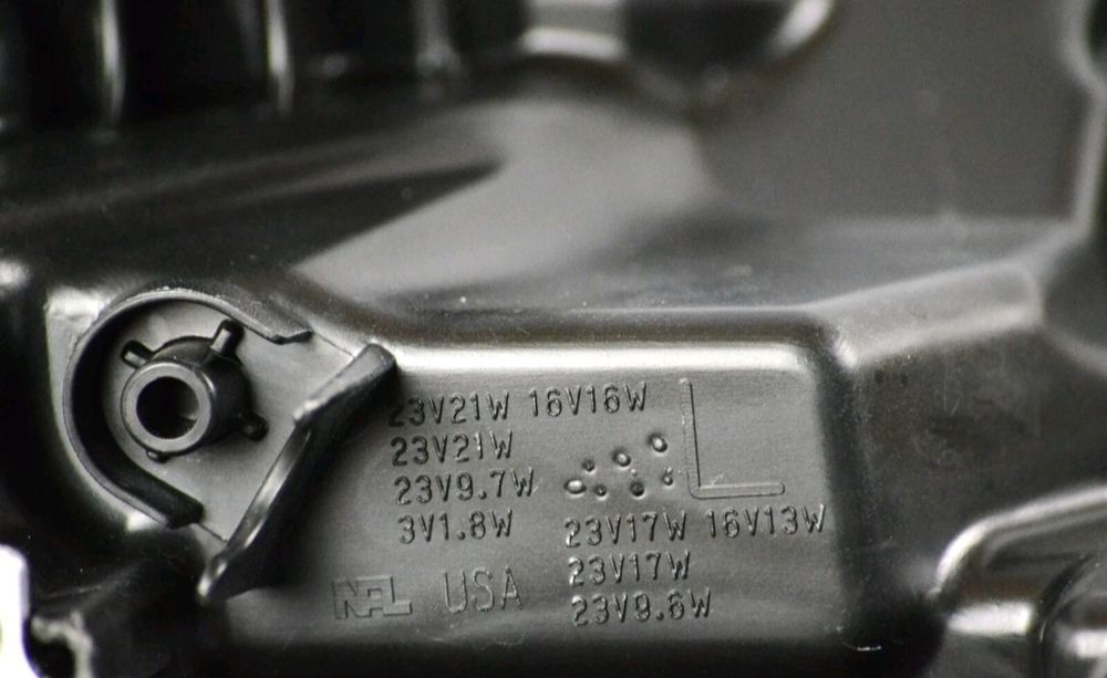 Фари НОВІ ОРИГІНАЛ права ліва  Mazda CX50 2022 2023 2024 2025 USA