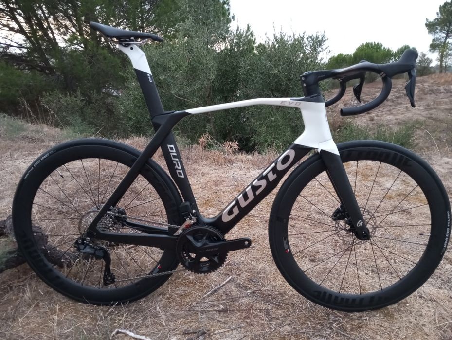 Gusto Duro EVO Full Carbono