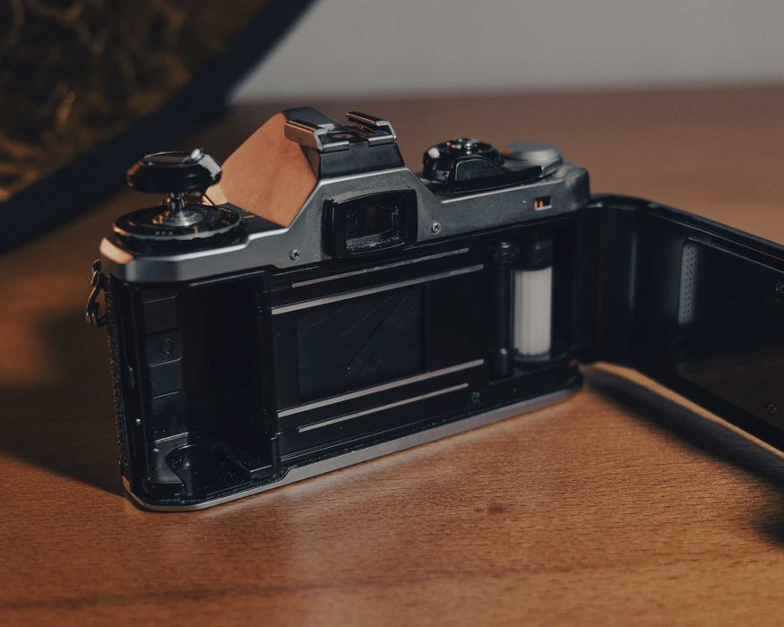 Pentax ME com lente Chinon 50mm 1.9