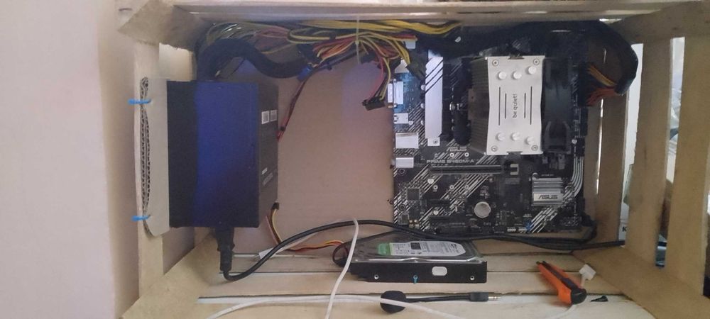 Блок питания Chieftec 500W (TPS-500S) Почти не использовался.