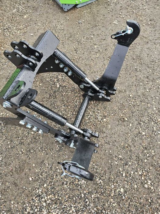 TUZ przedni na przód ciągnika c330 Zetor Ursus Massey Ferguson Proxima