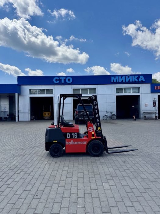Навантажувач Балканкар ДВ 1621 Balkancar