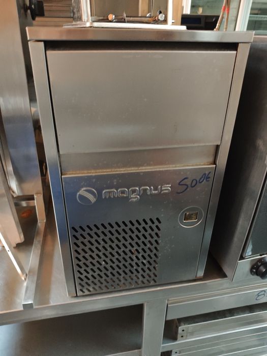 Máquina de gelo magnus
