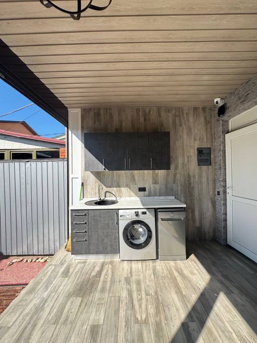 Продам дом-дачу  в у моря  Совиньон-3.  Ремонт.  Терраса