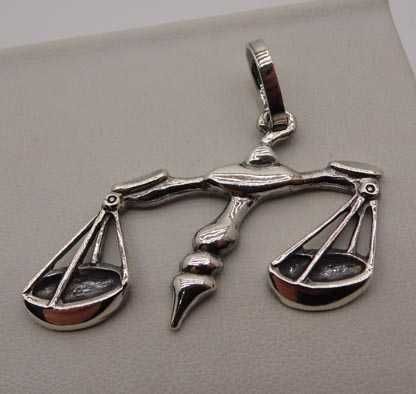 Srebrna zawieszka znak zodiaku WAGA