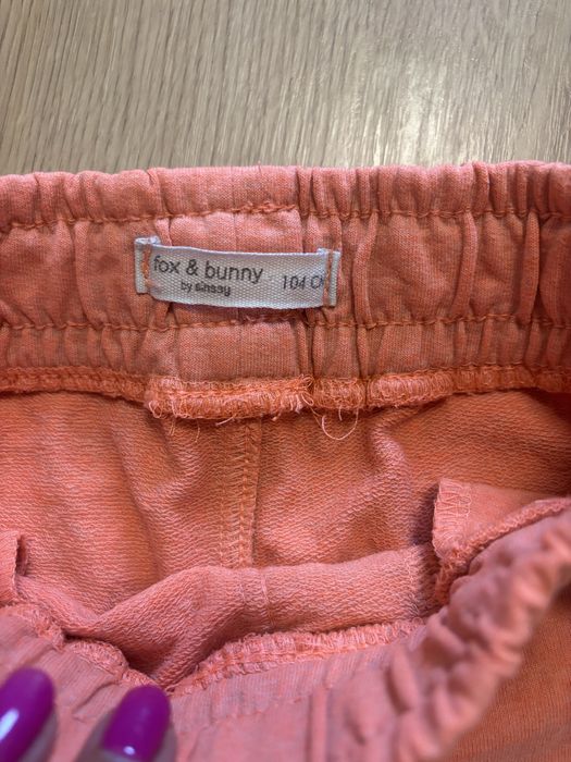 Spodenki rozmiar 104