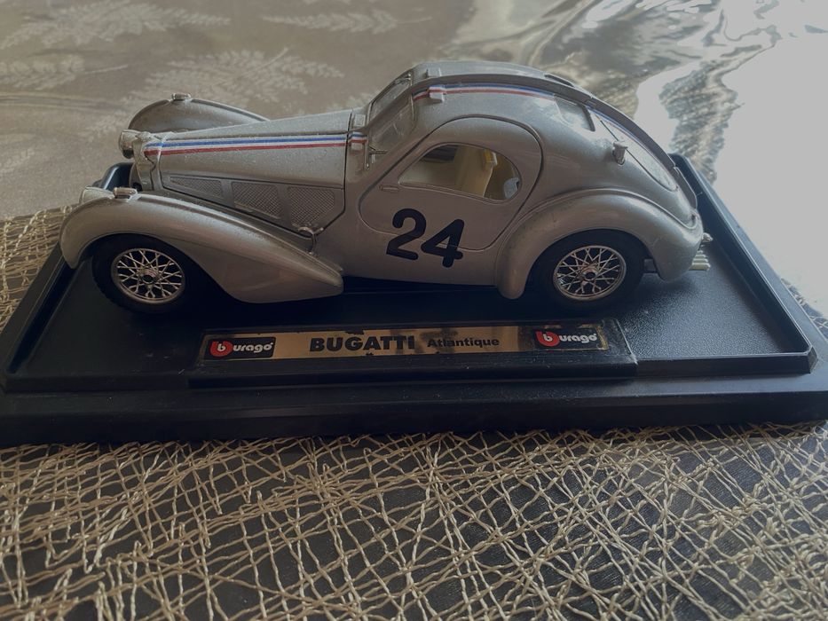 Vendo Bugatti Atlantique (Burago)