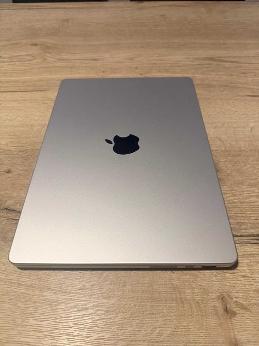 Apple MacBook Pro M4 2024 stan jak nowy | 100% bateria | 43 cykle QWERTY