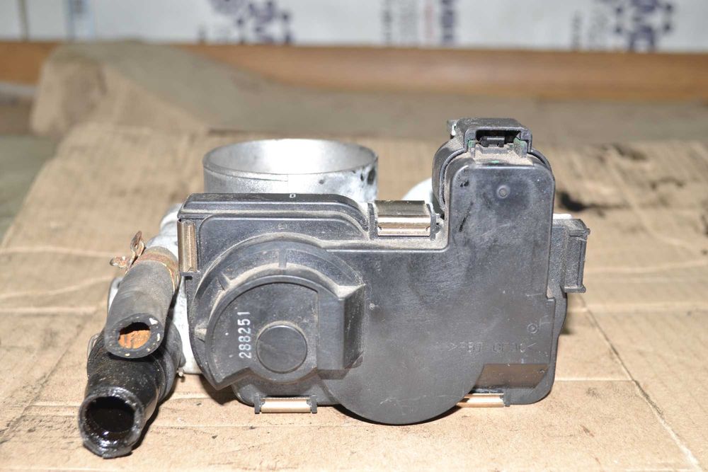 Дросельна заслонка Opel Astra G Zafira B, Opel Astra 1,6 16V 055559227