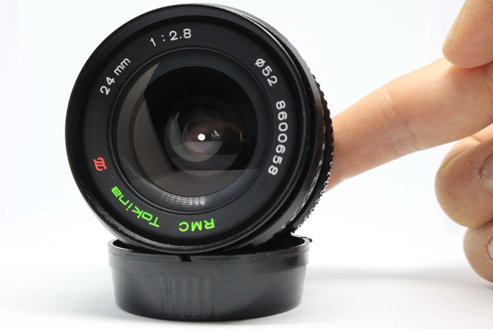 Tokina (Canon FD) 24mm 1:2.8 RMC II (100% funcional)