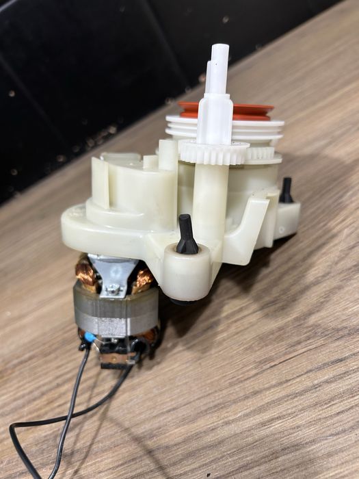 Młynek Delonghi Primadonna S evo ecam młynek kawy
