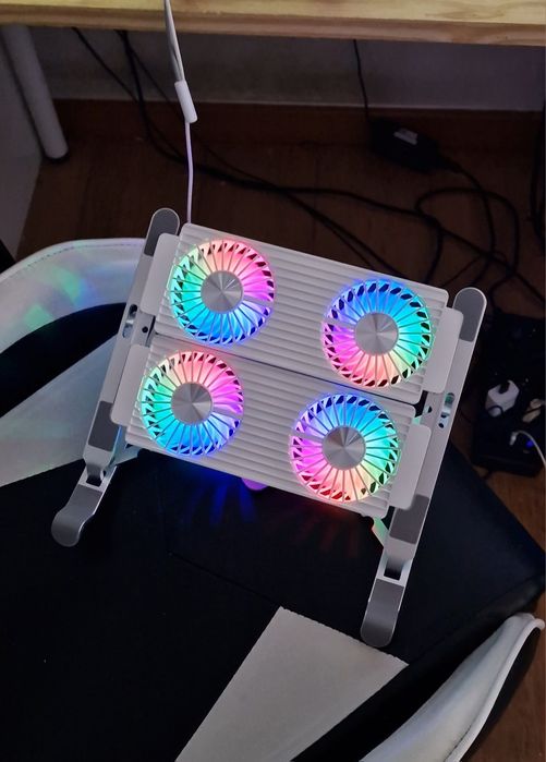 Suporte de 4 vengotinhas RGB PC