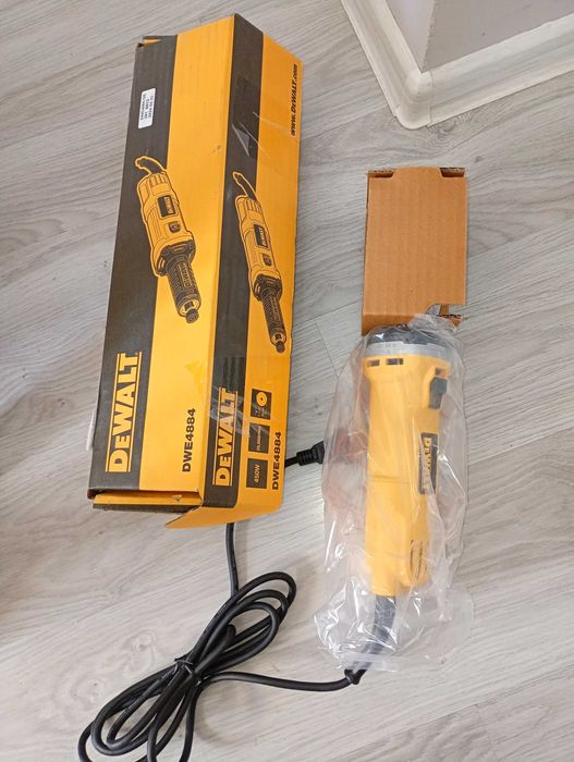 szlifierka prosta DeWalt DWE4884