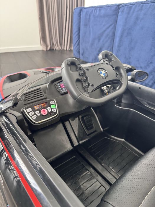 Дитячий електромобіль BMW M6 GT3