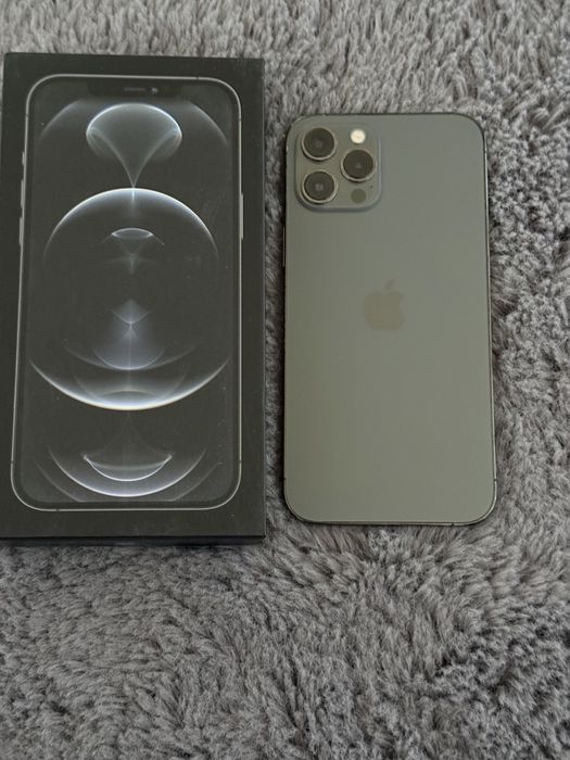 iPhone 12 Pro Max 256グラファイト　ほぼ無傷　フィルム付き Amazon | 【整備済み品】 Apple iPhone 12 Pro Max 256GB