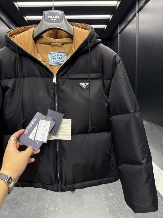 Prada re neylon куртка зимова жіноча прада нейлонова пухова
