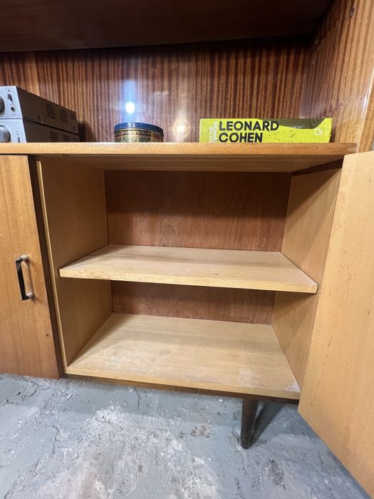 Piękna duża biblioteczka jasna prl vintage retro