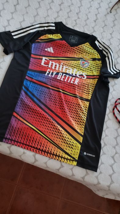 Camisola aquecimento BENFICA
