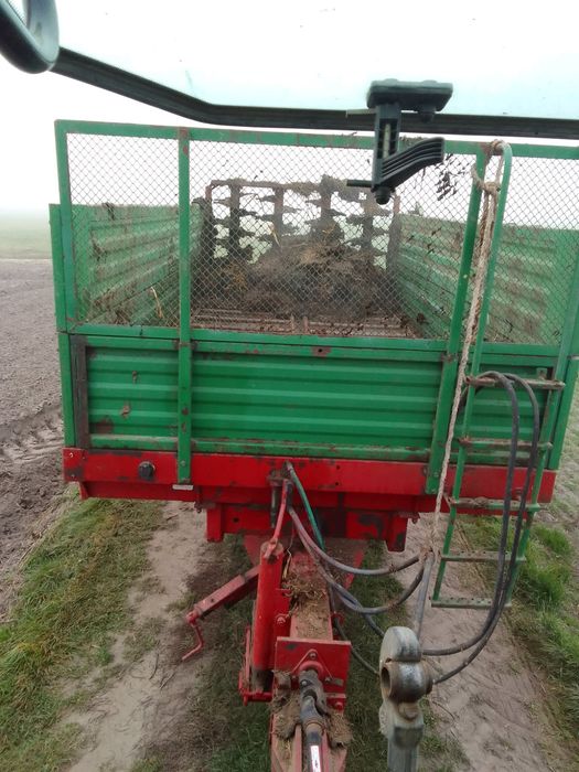 Rozrzutnik obornika tandem 8 ton