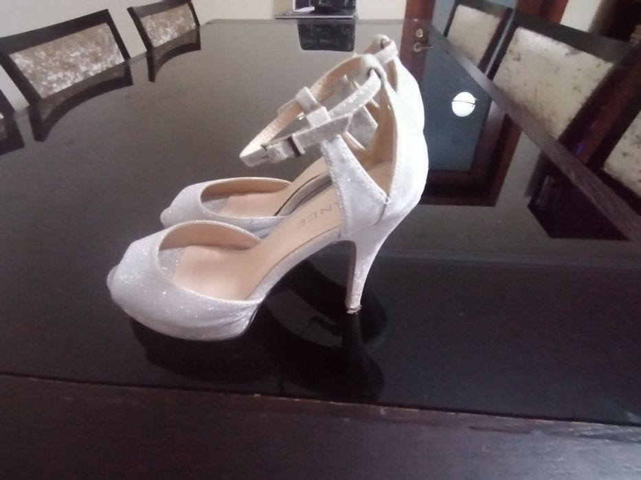 Sandálias cerimónia