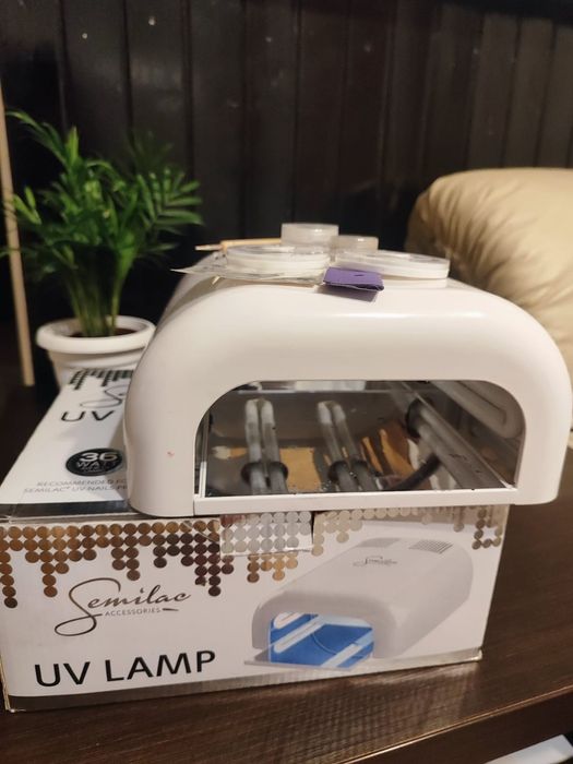 Lampa UV do paznokci Semilac