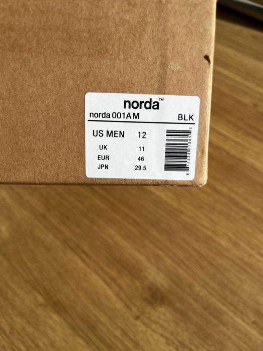 Sapatilhas Norda 001A