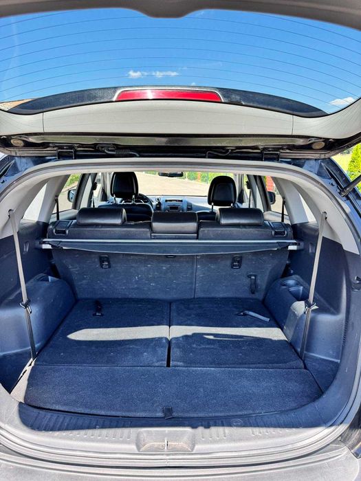 продам сімейне авто KIA SORENTO ||