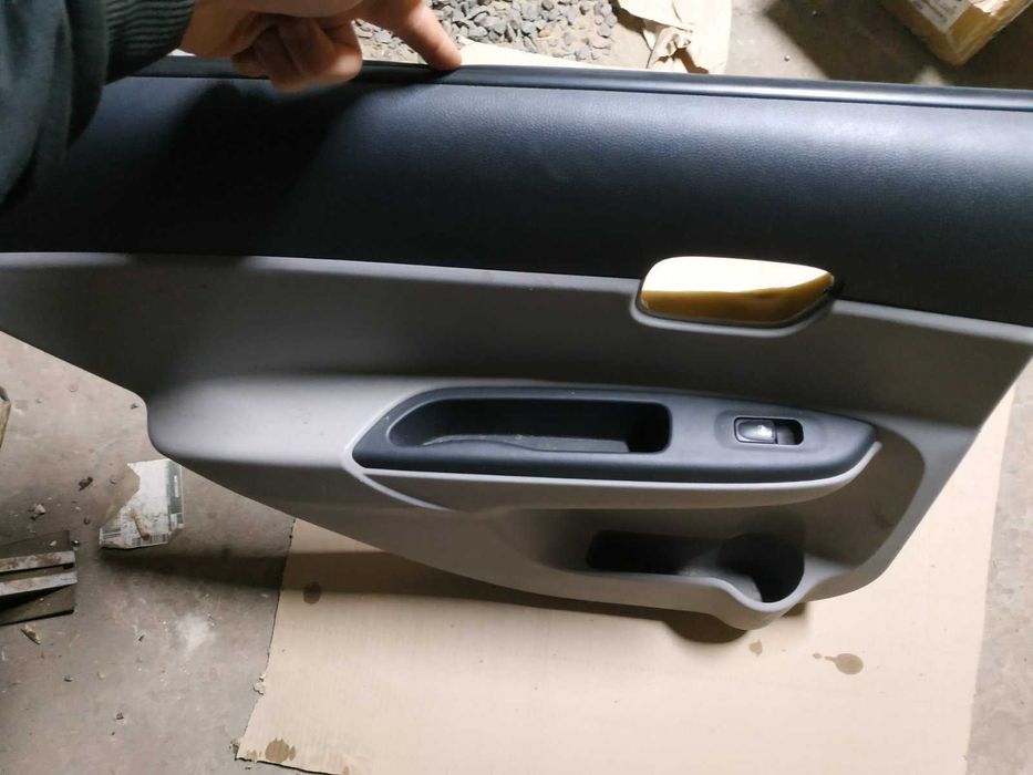 Карта дверей задня ліва Хьюндай Акцент