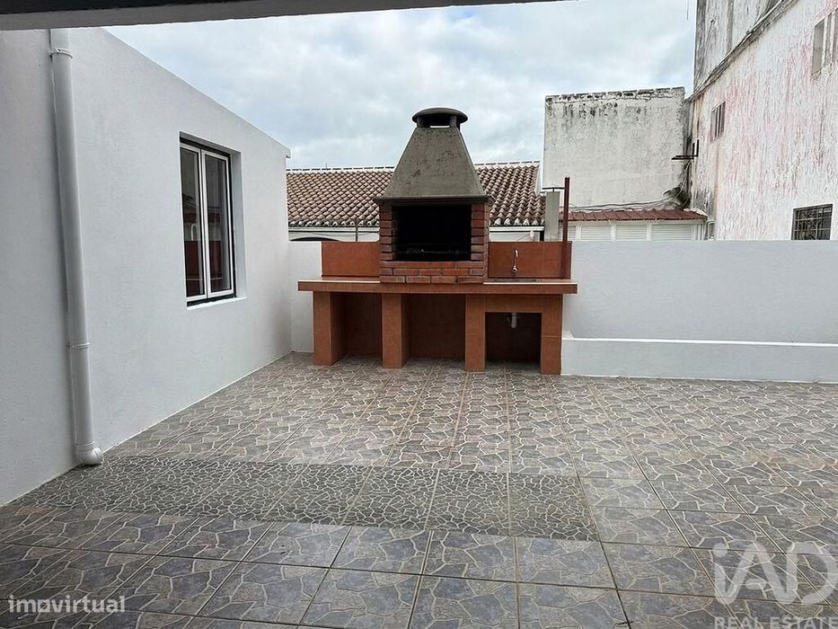 Apartamento T3 em Praia da Vitória