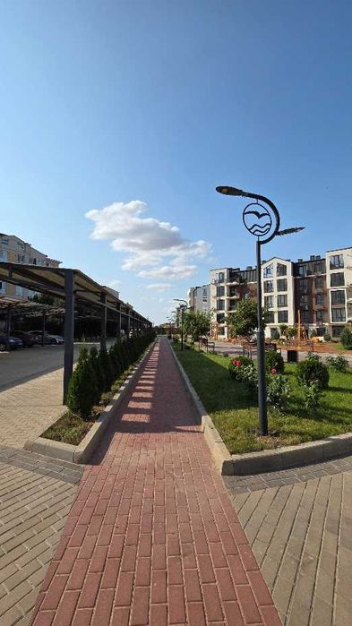 Квартира в Чайка Люкс на Сахарова, висота 5 метрів, Газ, Цегла, Новобудова АК