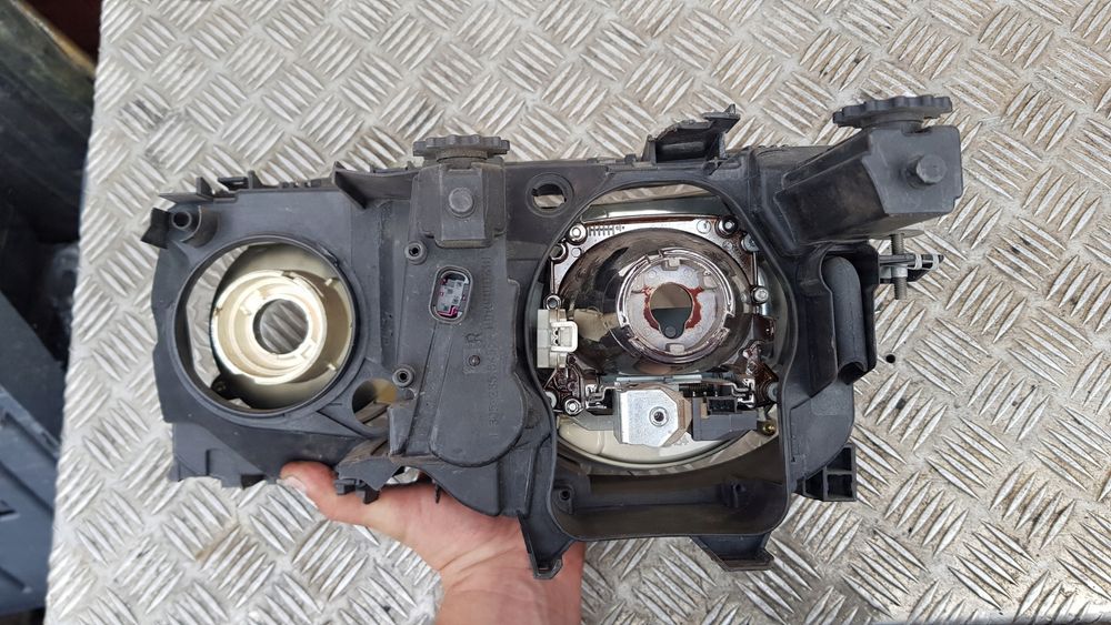 BMW E46 Compact Xenon Lampa Prawa przód