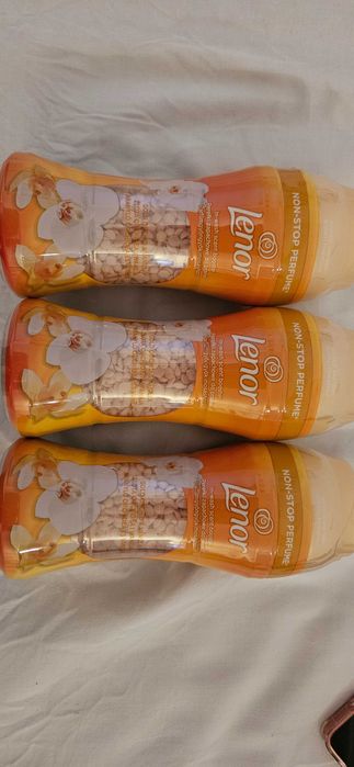 Perełki zapachowe do prania Lenor Gold Orchid