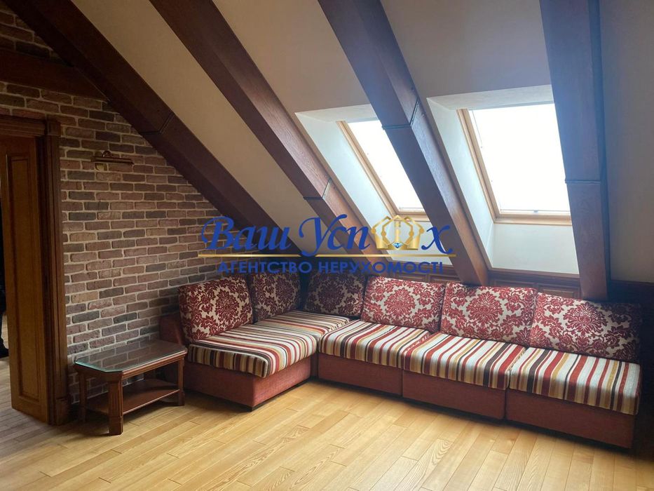 Аренда дома в центре Киева. Бот Сад. ул Добролюбова. Печерск