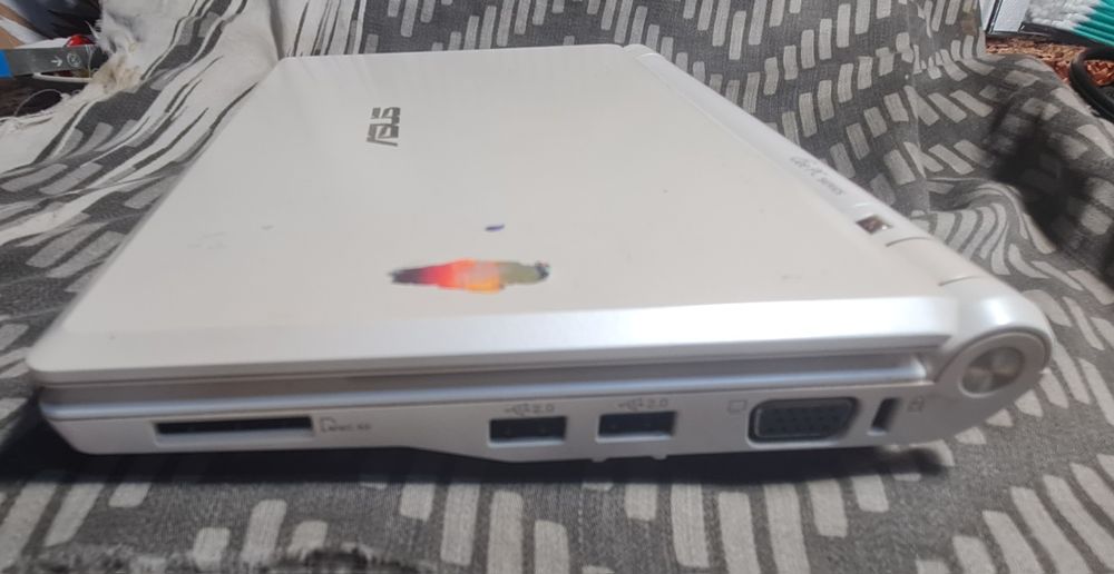 Ноутбук мини,Asus Eee PC, на запчасти,sharp, статуэт