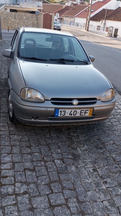 Carro Opel corsa
