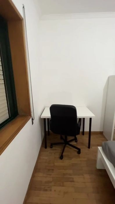 Quarto na Areosa - Porto