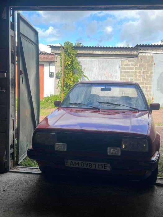Volkswagen jetta 1987 газ/бензин