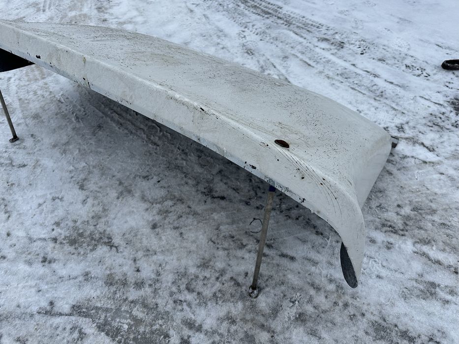 Спойлер на кабіну