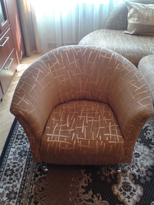 Крісло-фотель,не  розкладне
