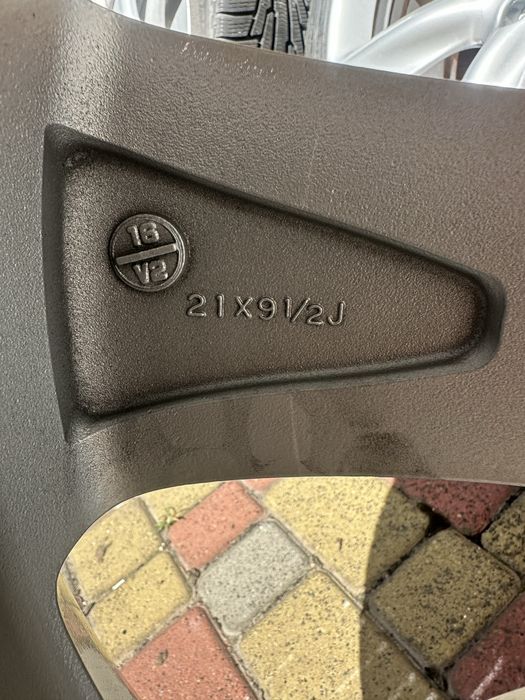 Колеса в зборі Infiniti