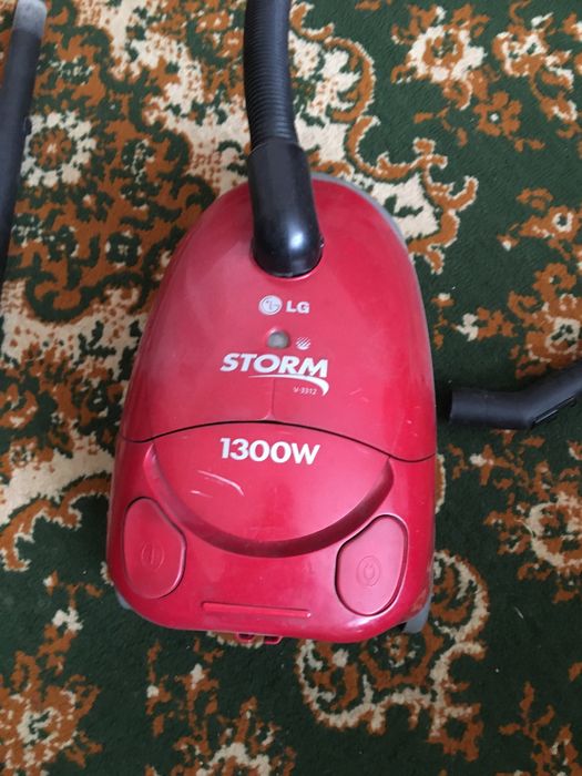 Пилосос.     .    .