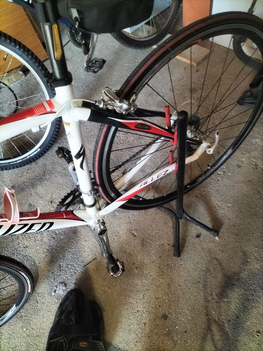 Bicicleta estrada elite