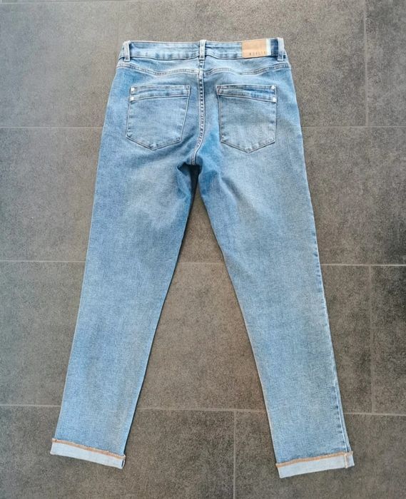 Jeansy Mohito 36 S slim fit elastyczne